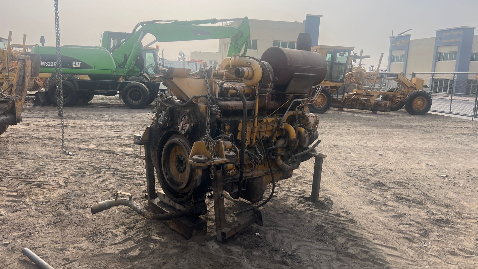 Komatsu WA600-1LC Engine S6D170-E1 - OEM Heavy Equipment Parts Dubai UAE